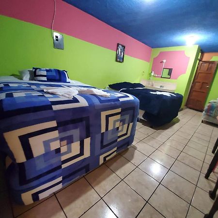 Hotel Kasa Kamelot Quetzaltenango Eksteriør billede