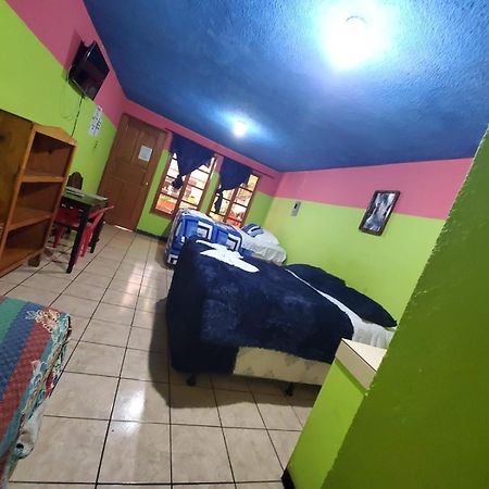 Hotel Kasa Kamelot Quetzaltenango Eksteriør billede