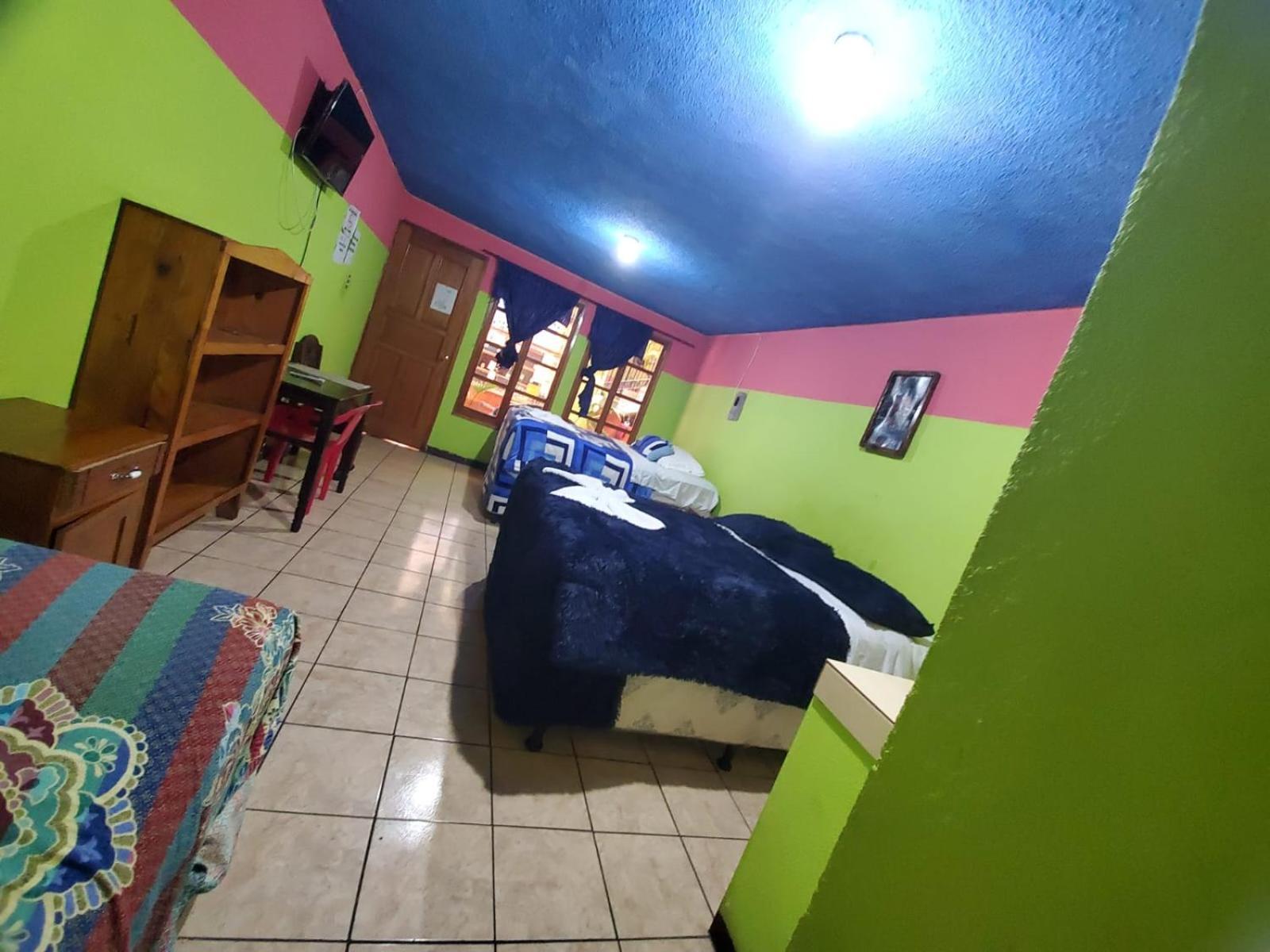 Hotel Kasa Kamelot Quetzaltenango Eksteriør billede