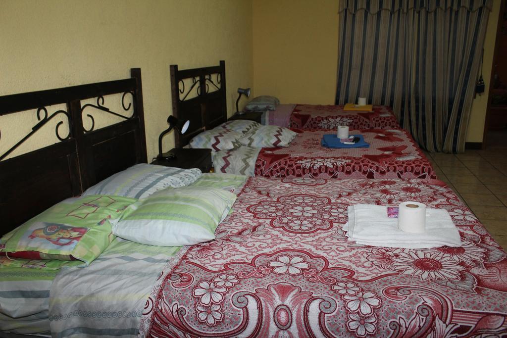 Hotel Kasa Kamelot Quetzaltenango Eksteriør billede