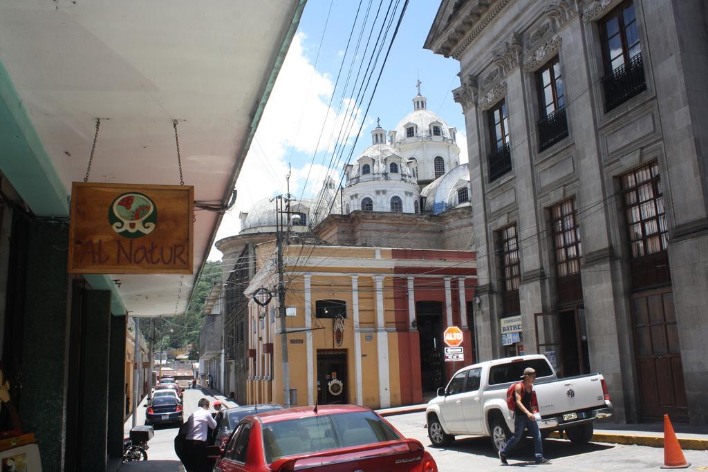 Hotel Kasa Kamelot Quetzaltenango Eksteriør billede