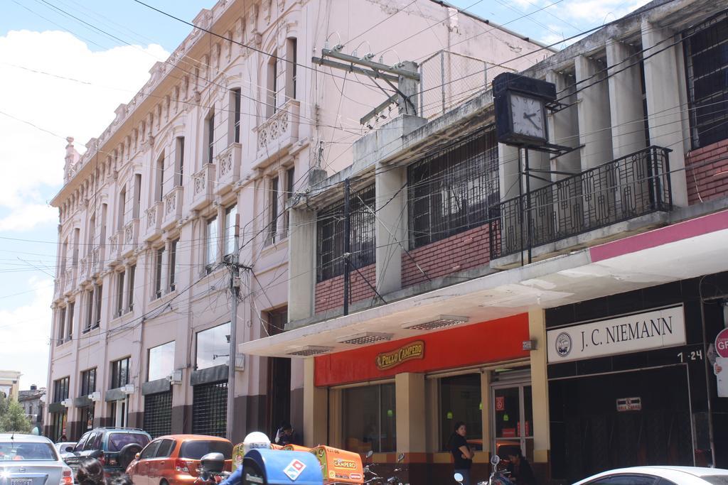 Hotel Kasa Kamelot Quetzaltenango Eksteriør billede