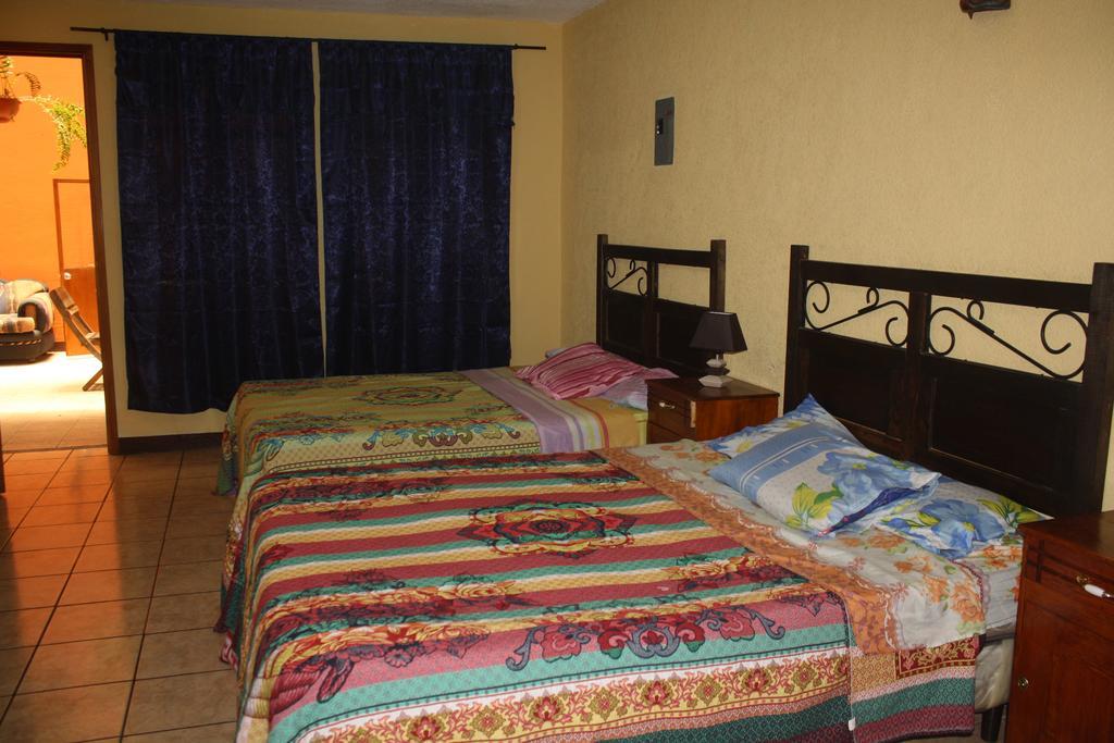 Hotel Kasa Kamelot Quetzaltenango Eksteriør billede