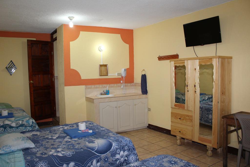 Hotel Kasa Kamelot Quetzaltenango Eksteriør billede