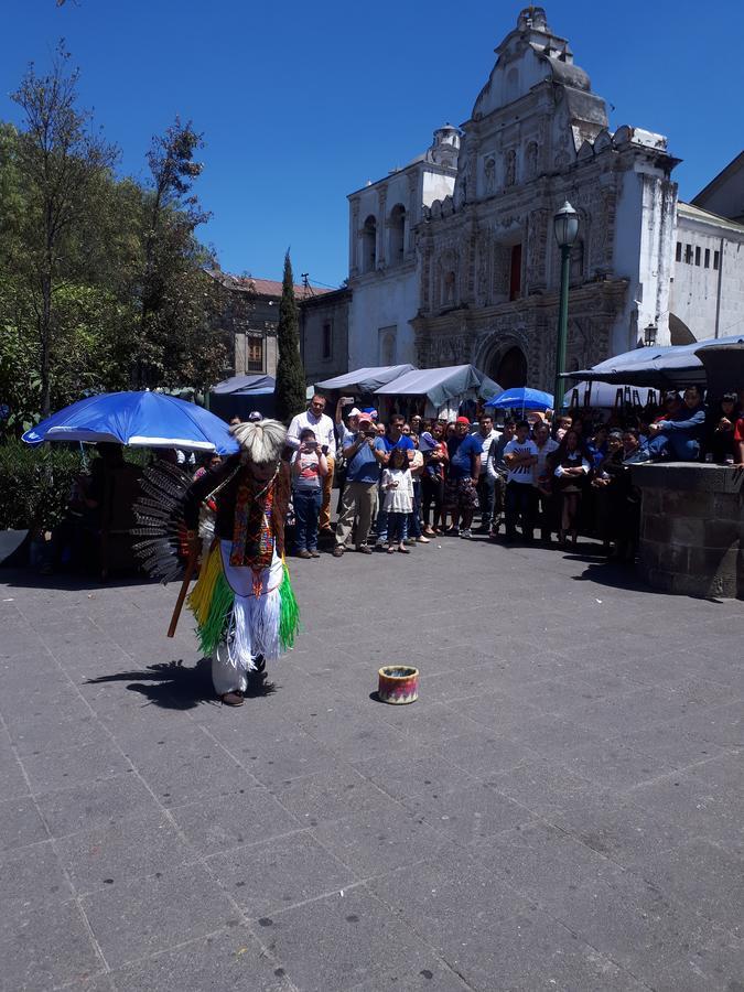 Hotel Kasa Kamelot Quetzaltenango Eksteriør billede