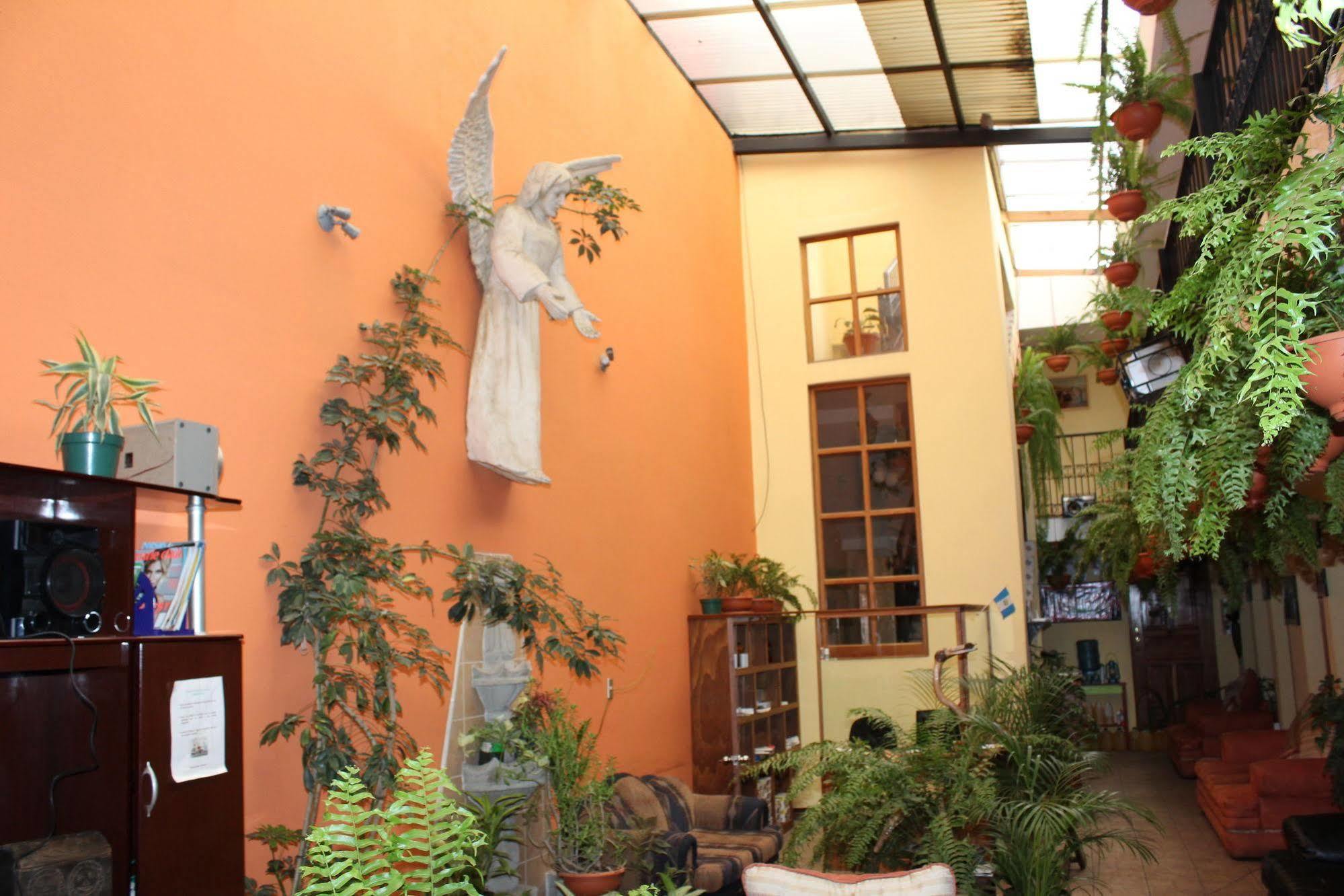Hotel Kasa Kamelot Quetzaltenango Eksteriør billede