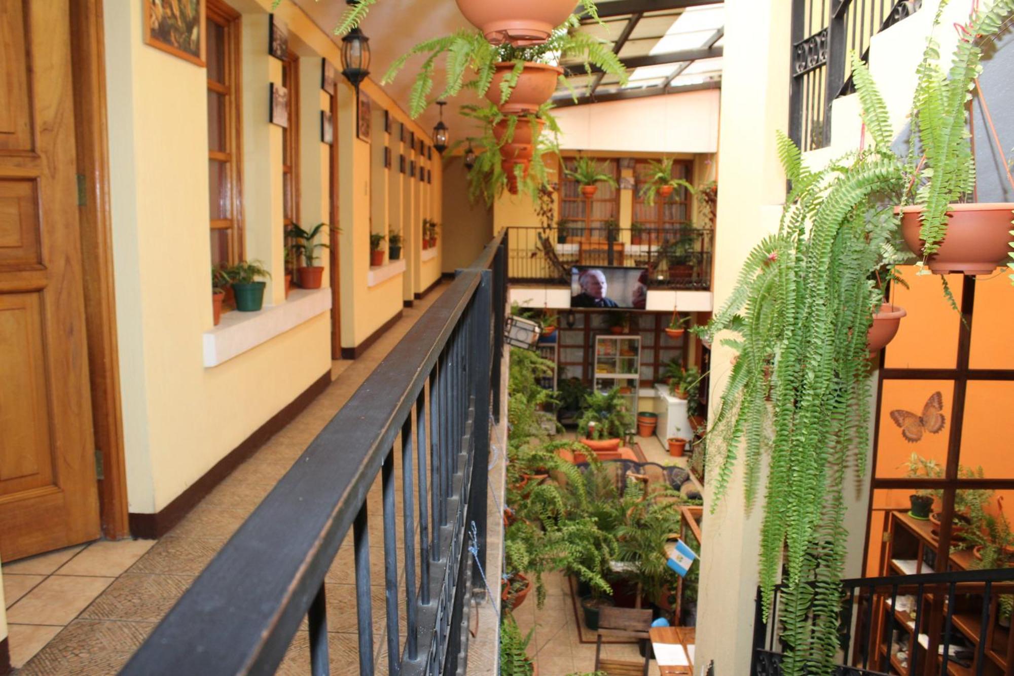 Hotel Kasa Kamelot Quetzaltenango Eksteriør billede